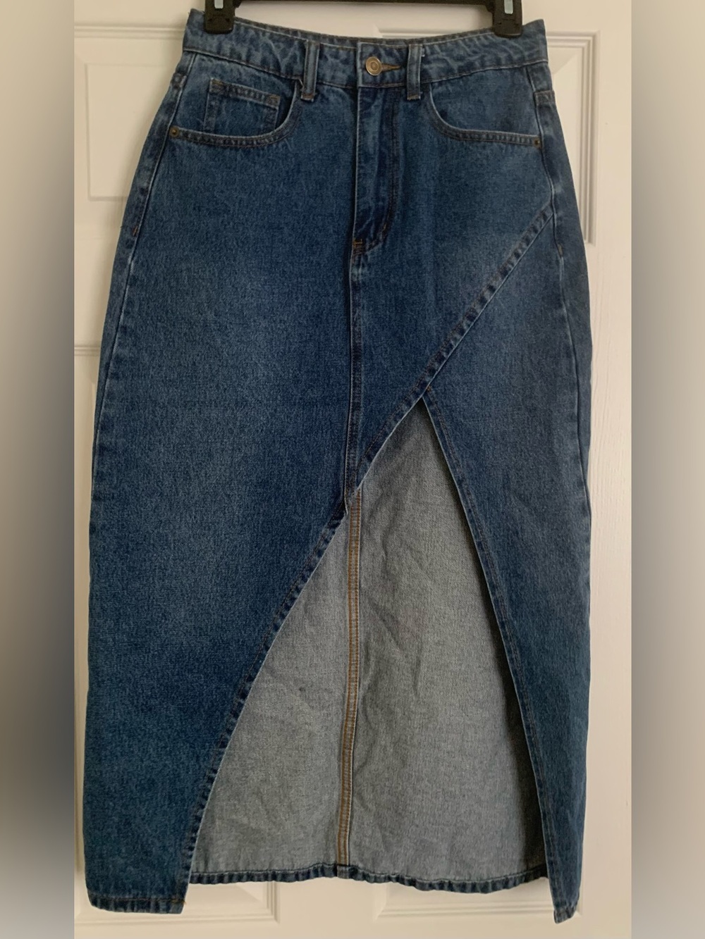 NWT Windsor Blue Denim Skirt with Front slit